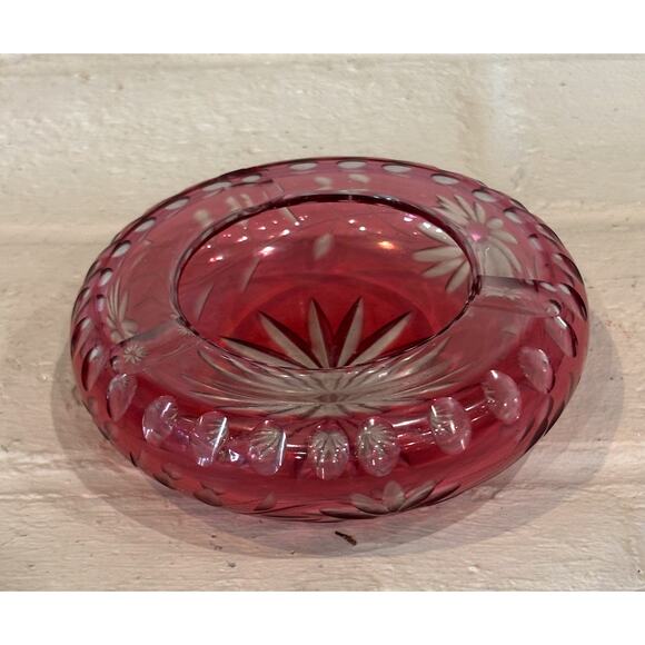 Vintage Cut to Clear Cranberry Glass Cigar Ashtray Round - Picture 1 of 6